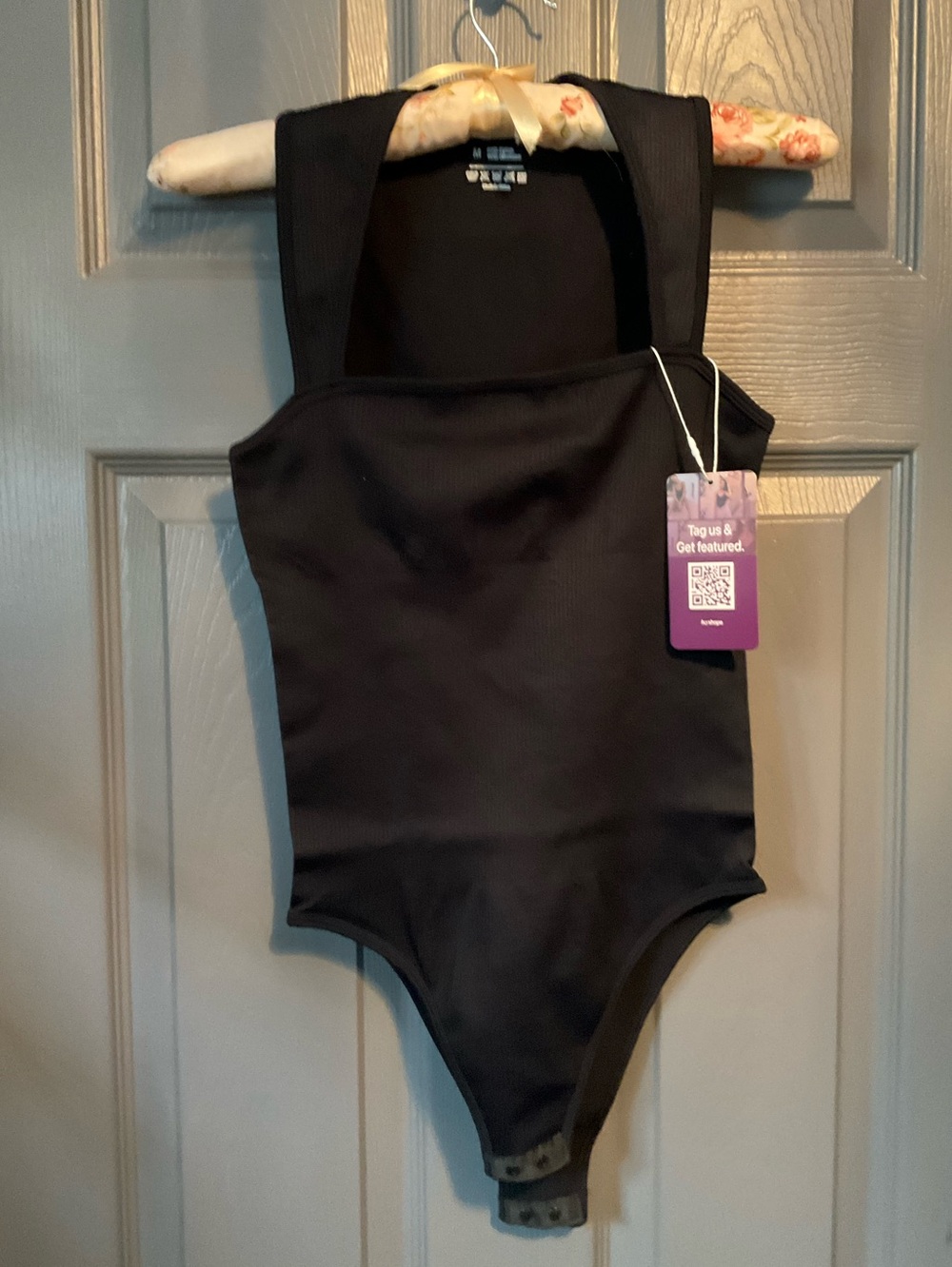 Hey Shape M black ribbed, square neck bodysuit
